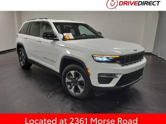 JEEP GRAND CHEROKEE 2024 1C4RJYB61RC115772 image